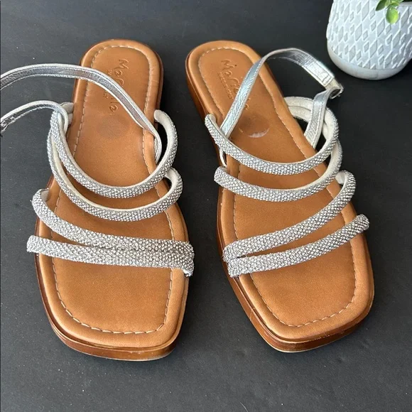 Mariella Women's Silver Strappy Sandals - Picture 3 of 10